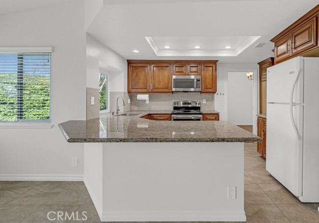 Detail Gallery Image 8 of 31 For 1596 Honeydale Ct, Upland,  CA 91786 - 3 Beds | 2 Baths