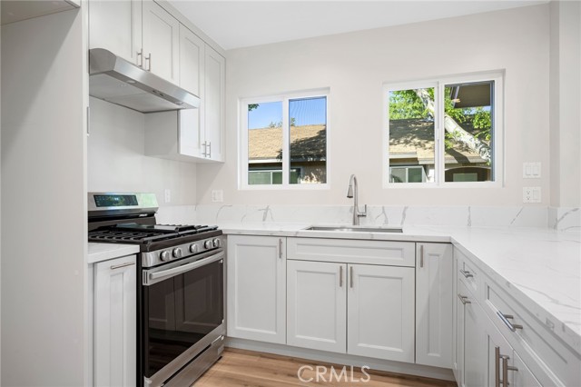 Detail Gallery Image 9 of 14 For 417 Riverdale Dr 415c,  Glendale,  CA 91204 - 1 Beds | 1 Baths