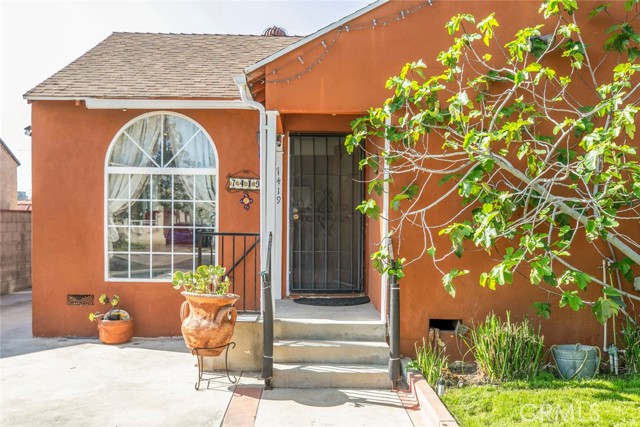 Detail Gallery Image 3 of 27 For 7419 Kraft, North Hollywood,  CA 91605 - 3 Beds | 2 Baths