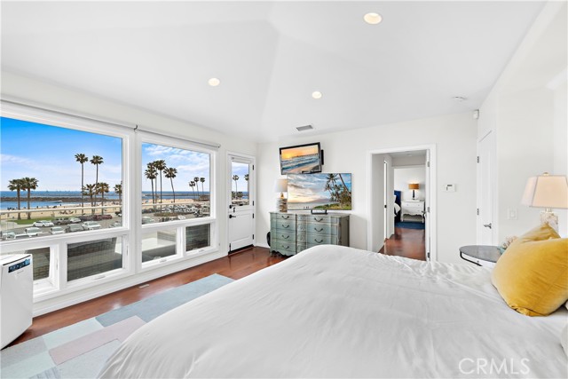 Detail Gallery Image 26 of 30 For 3036 Breakers Dr, Corona Del Mar,  CA 92625 - 3 Beds | 2 Baths