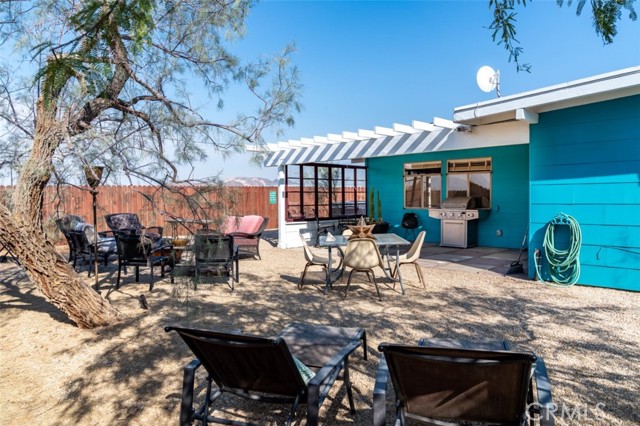 Detail Gallery Image 6 of 23 For 81320 Brown Rd, Twentynine Palms,  CA 92277 - 2 Beds | 1 Baths