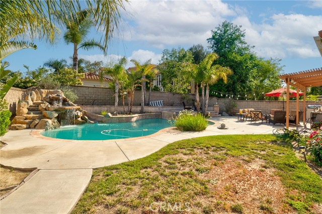 Detail Gallery Image 33 of 36 For 8190 E Hayden Ct, Anaheim Hills,  CA 92808 - 5 Beds | 4/1 Baths
