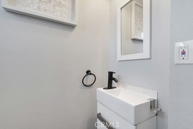 Detail Gallery Image 24 of 34 For 158 W Del Amo Bld, Long Beach,  CA 90805 - – Beds | – Baths
