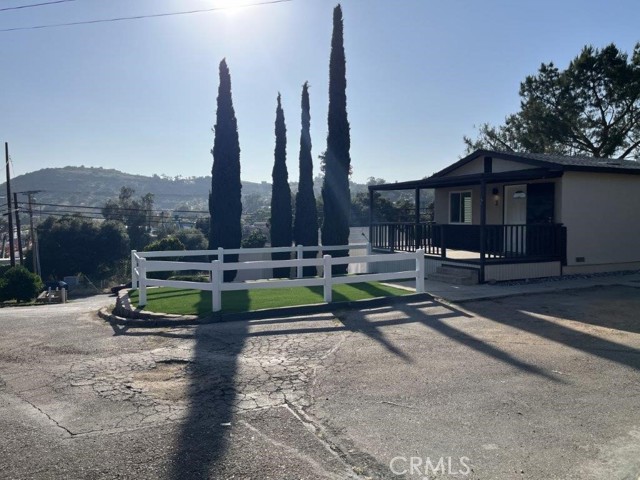 9335 Chimney Rock Lane, El Cajon, California 92021, 3 Bedrooms Bedrooms, ,2 BathroomsBathrooms,Residential rental,For Sale,Chimney Rock Lane,SW24038671