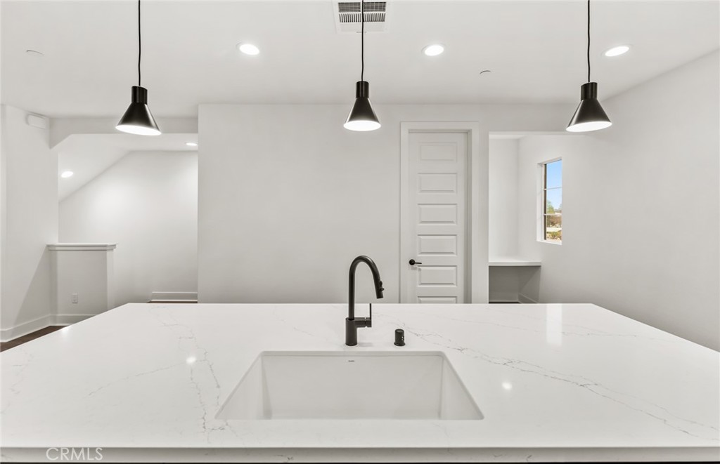 MLS #IV26032644 image #16