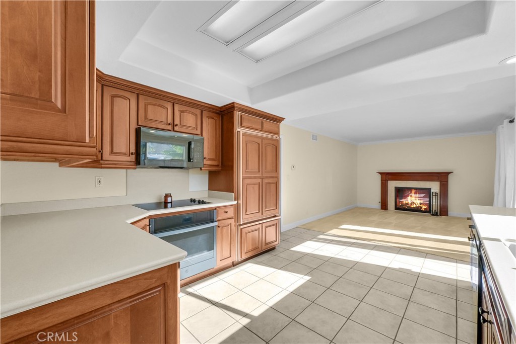 MLS #OC25274099 image #16