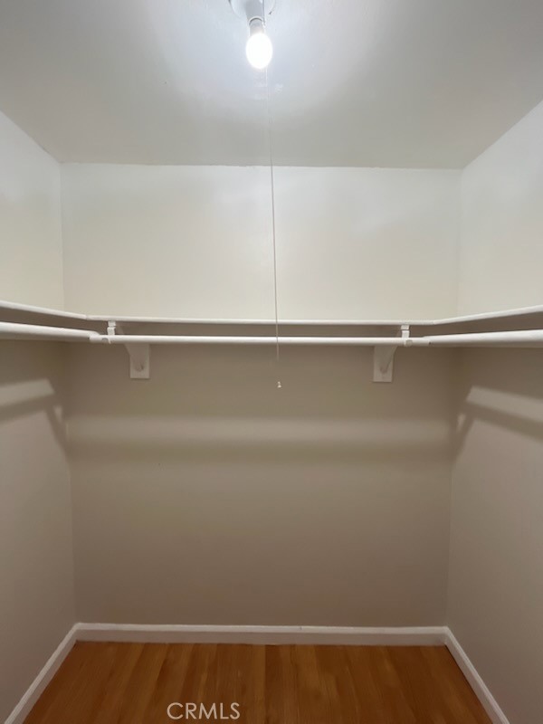Detail Gallery Image 19 of 24 For 18550 Hatteras St #7,  Los Angeles,  CA 91356 - 2 Beds | 2/1 Baths