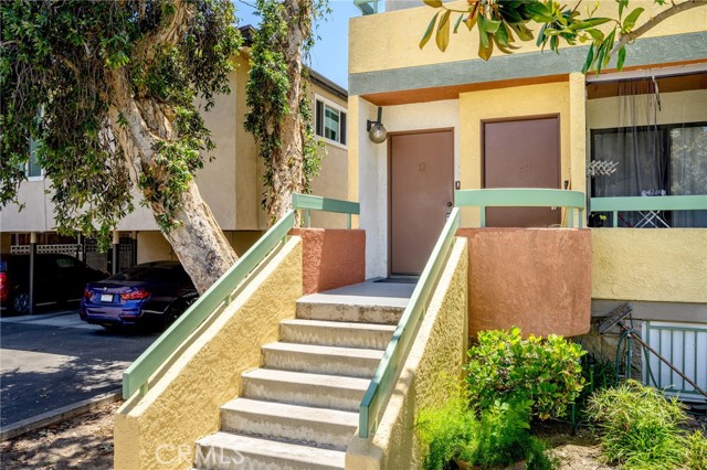 Detail Gallery Image 2 of 25 For 1142 Stanley Ave #12,  Glendale,  CA 91206 - 2 Beds | 2 Baths