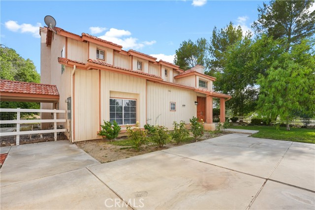 1830 Shadow Canyon Road, Acton CA: https://media.crmls.org/medias/f779c6ee-1ec7-4f5e-a0d9-006c379979c5.jpg