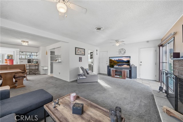 Detail Gallery Image 12 of 34 For 42080 Mayberry, Hemet,  CA 92544 - 4 Beds | 2 Baths