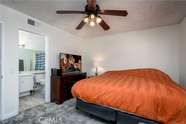 Detail Gallery Image 11 of 21 For 10625 Tierra Navarra Dr, Whittier,  CA 90601 - 3 Beds | 2/1 Baths