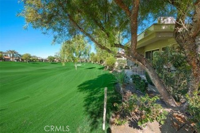 315 Indian Ridge Drive, Palm Desert CA: https://media.crmls.org/medias/f77b2097-4d36-4a2a-b6ee-c91fcf3d5d6a.jpg