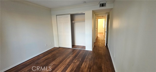 Detail Gallery Image 8 of 18 For 1085 Circle City Dr #202,  Corona,  CA 92879 - 2 Beds | 2 Baths