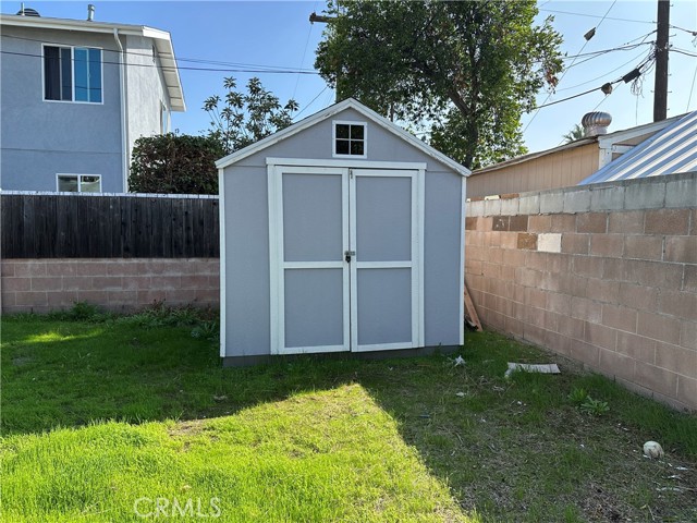 Detail Gallery Image 13 of 23 For 12410 Jerome, Sun Valley,  CA 91352 - 3 Beds | 2 Baths