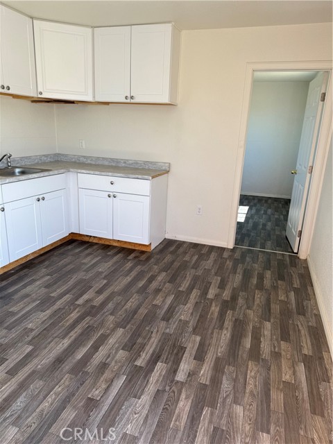 12729 Rochester Road, Phelan CA: https://media.crmls.org/medias/f77bd5f3-f0e6-4a4a-855a-c7b002cc0ad5.jpg