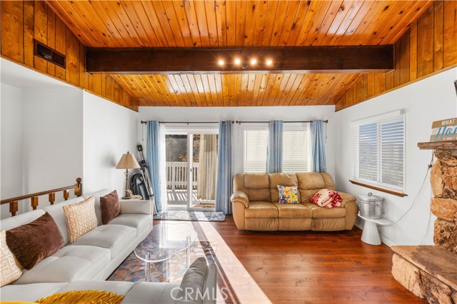 Detail Gallery Image 8 of 28 For 746 Arth Dr, Crestline,  CA 92325 - 3 Beds | 2 Baths