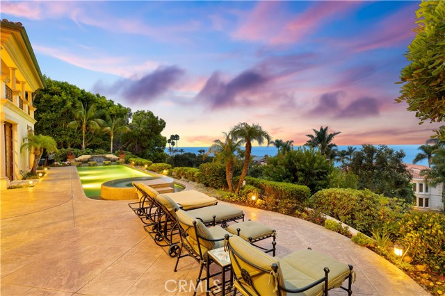 64 Laurel Drive, Rancho Palos Verdes CA: https://media.crmls.org/medias/f77c4dd6-90b3-4ae2-9a95-2b74ccd4dba4.jpg