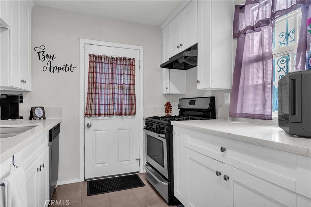 MLS #DW25218126 image #8