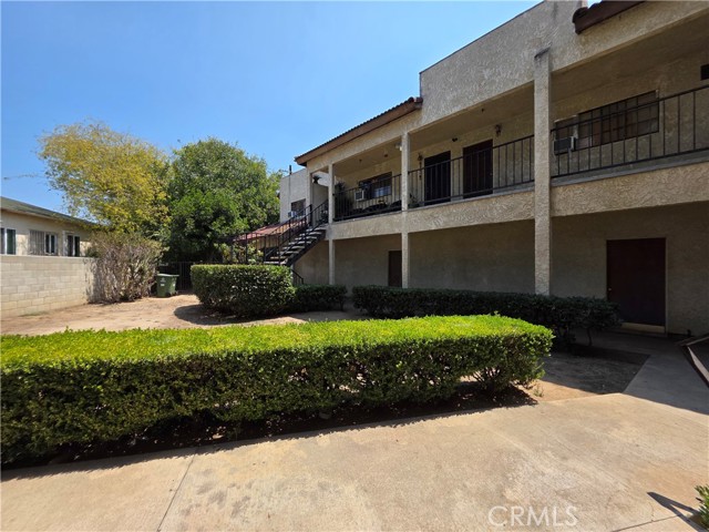 2121 El Paseo, Alhambra CA: https://media.crmls.org/medias/f77dc776-b4aa-4936-92b3-196f71a76cc7.jpg