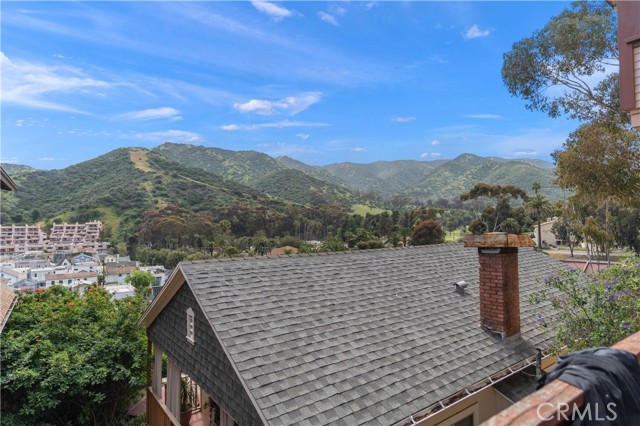 Detail Gallery Image 23 of 44 For 358 Metropole Ave, Avalon,  CA 90704 - 5 Beds | 4 Baths