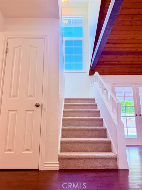 24811 Calle El Toro Grande, Lake Forest CA: https://media.crmls.org/medias/f77e8e61-6ef3-49ec-b81a-2f8a338efca0.jpg