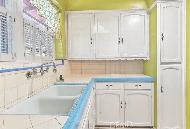1438 West 94th Street photo 13