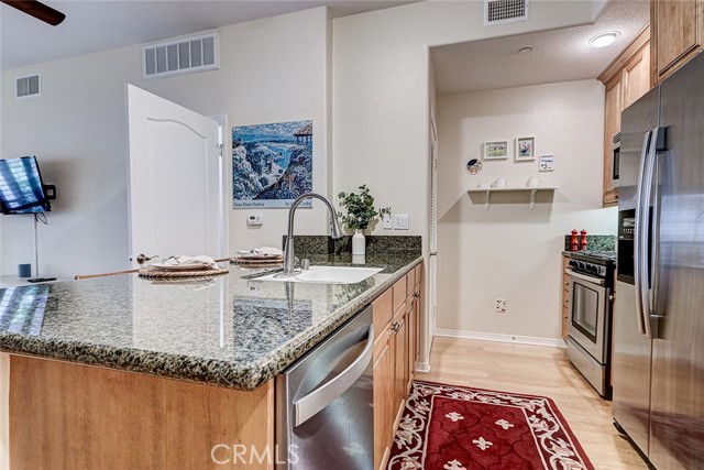 2750 Artesia Boulevard, Redondo Beach, California 90278, 2 Bedrooms Bedrooms, ,2 BathroomsBathrooms,Residential,For Sale,Artesia,SB25253138 2750 Artesia Boulevard, Redondo Beach, California 90278, 2 Bedrooms Bedrooms, ,2 BathroomsBathrooms,Residential,For Sale,Artesia,SB25253138