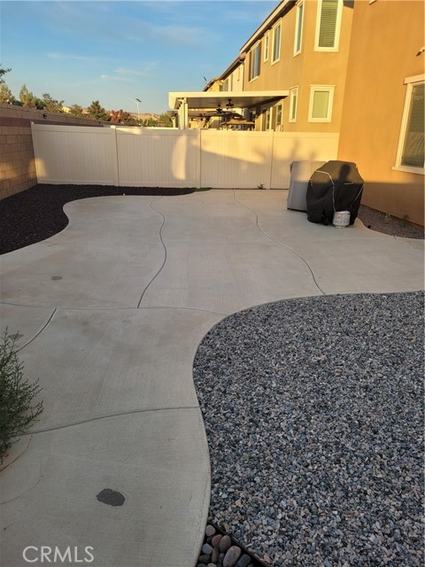 Detail Gallery Image 6 of 21 For 1410 Marble, Beaumont,  CA 92223 - 3 Beds | 2/1 Baths