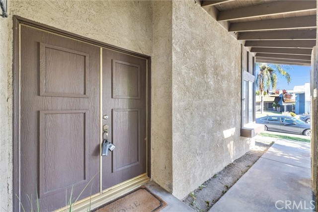 Detail Gallery Image 5 of 29 For 13388 Wisteria Pl, Chino,  CA 91710 - 4 Beds | 2 Baths
