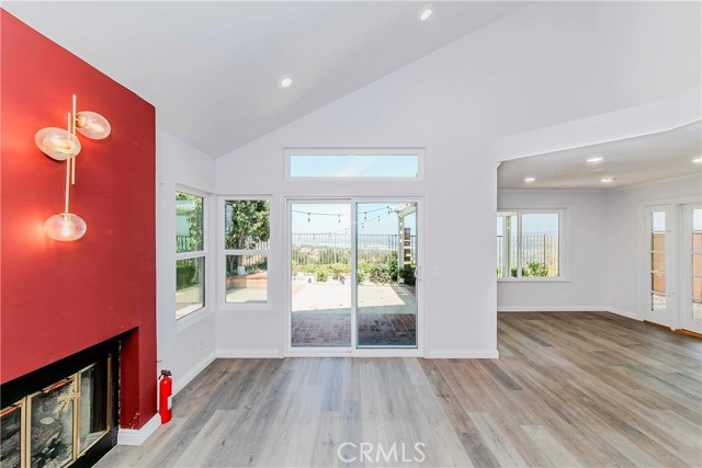 Detail Gallery Image 14 of 74 For 6117 E Garnet Cir, Anaheim Hills,  CA 92807 - 3 Beds | 3 Baths