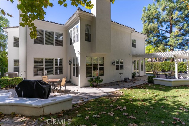 24255 Hillhurst photo 42