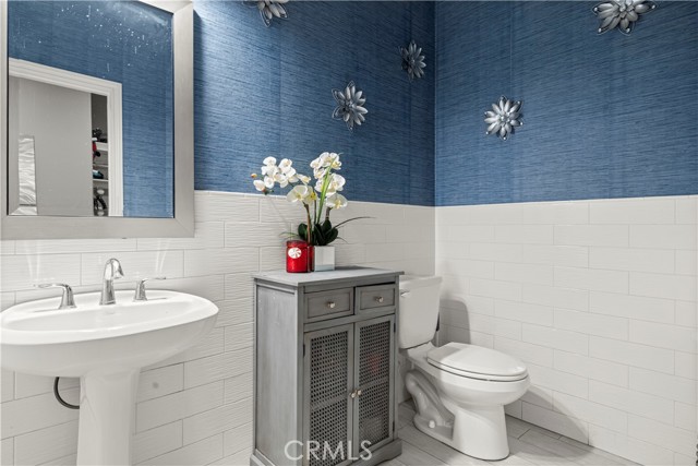 Detail Gallery Image 13 of 39 For 5052 Clematis Ct, Jurupa Valley,  CA 91752 - 5 Beds | 3/1 Baths