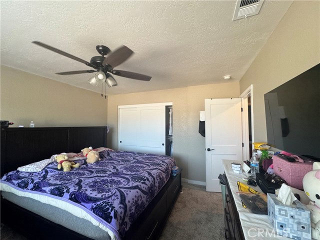 Detail Gallery Image 14 of 21 For 21101 Sitkan Rd, Apple Valley,  CA 92308 - 3 Beds | 2 Baths