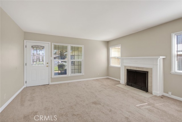 Detail Gallery Image 4 of 16 For 6845 Barcelona, Riverside,  CA 92504 - 3 Beds | 1 Baths