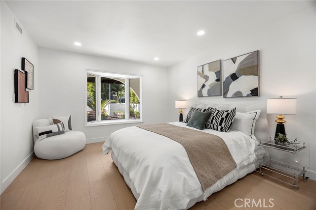 Image 22 of 33 For 2009 Las Lanas Lane