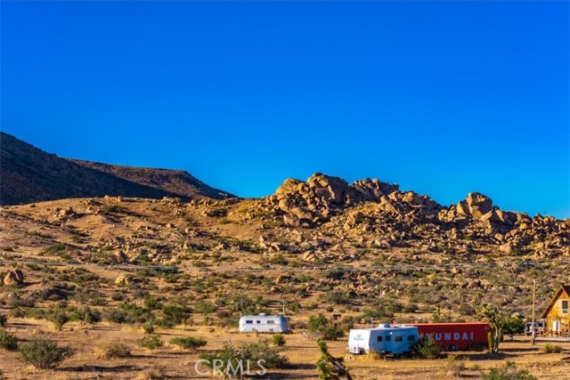 Detail Gallery Image 7 of 15 For 1 Pipes Canyon Road, Pioneertown,  CA 92268 - – Beds | – Baths