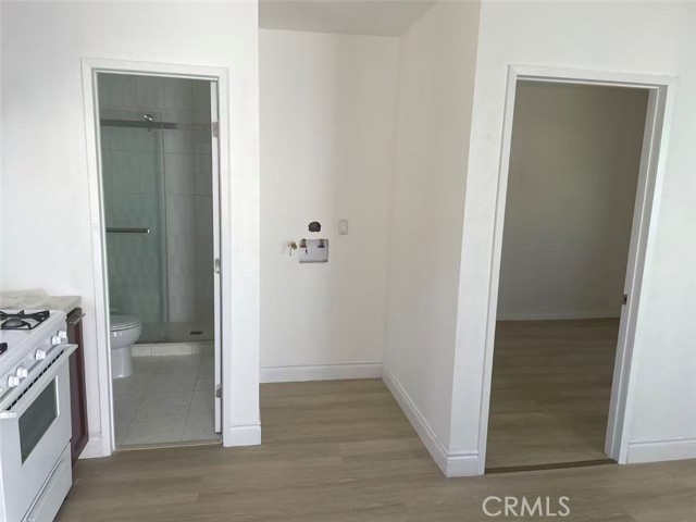672 East 115th Street photo 8