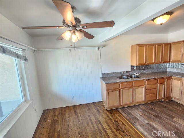 Detail Gallery Image 19 of 28 For 14229 1/2 Moorpark, Sherman Oaks,  CA 91423 - 2 Beds | 1 Baths