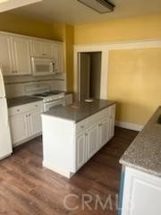 Detail Gallery Image 9 of 11 For 3857 Pine St, Riverside,  CA 92501 - 5 Beds | 4/1 Baths