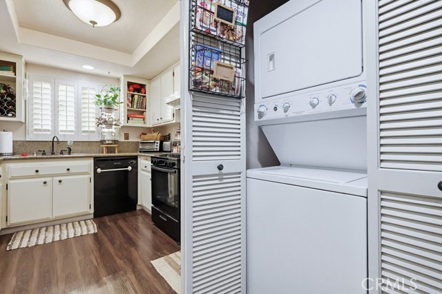 Detail Gallery Image 14 of 33 For 2101 E 21st #306,  Signal Hill,  CA 90755 - 2 Beds | 2 Baths