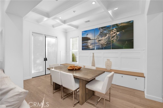 Detail Gallery Image 15 of 61 For 21331 Balerma Ln, Huntington Beach,  CA 92648 - 4 Beds | 3/1 Baths