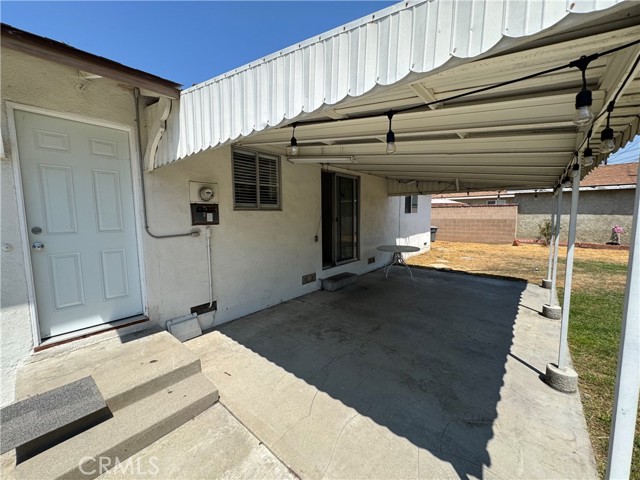 20608 Hawaiian Avenue, Lakewood CA: https://media.crmls.org/medias/f7850060-5a53-469f-a8ad-1aa31520ec35.jpg