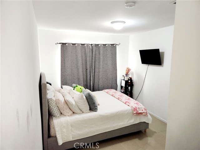 Detail Gallery Image 22 of 29 For 11608 Valley View Ave #6,  Whittier,  CA 90604 - 4 Beds | 2 Baths