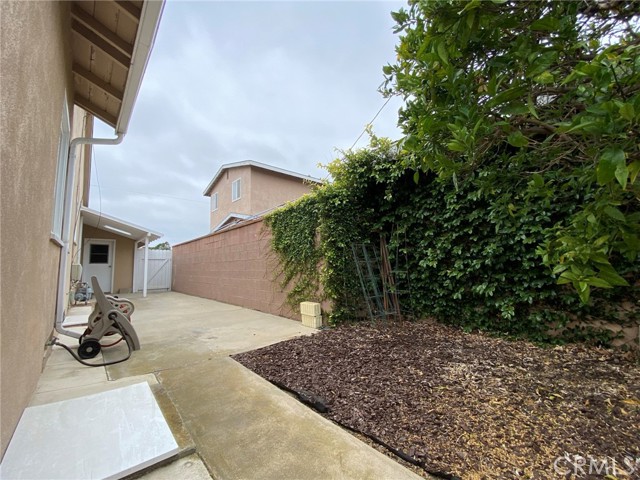 Detail Gallery Image 24 of 27 For 19410 Donora Ave, Torrance,  CA 90503 - 3 Beds | 2 Baths