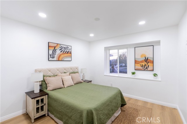 Detail Gallery Image 17 of 28 For 5245 N Mountain View, San Bernardino,  CA 92407 - 5 Beds | 2 Baths