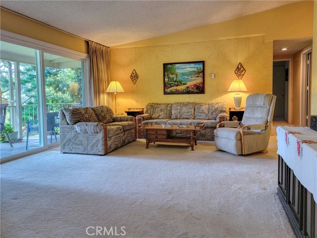 Detail Gallery Image 4 of 28 For 36 Calle Aragon #R,  Laguna Woods,  CA 92637 - 2 Beds | 2 Baths