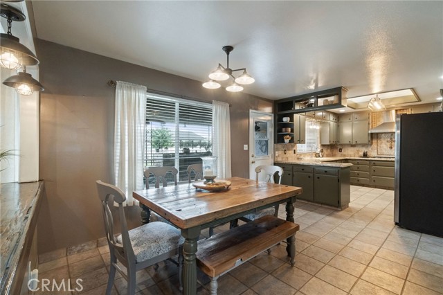 Detail Gallery Image 13 of 52 For 9331 E Mesa Ave, Clovis,  CA 93619 - 3 Beds | 2/1 Baths