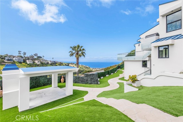 Detail Gallery Image 36 of 45 For 2135 Hillview Dr, Laguna Beach,  CA 92651 - 6 Beds | 5/1 Baths