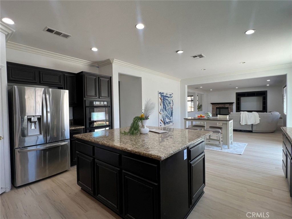 MLS #WS25168401 img 10