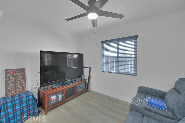 Detail Gallery Image 27 of 39 For 7077 Iris, Rancho Cucamonga,  CA 91739 - 3 Beds | 2 Baths